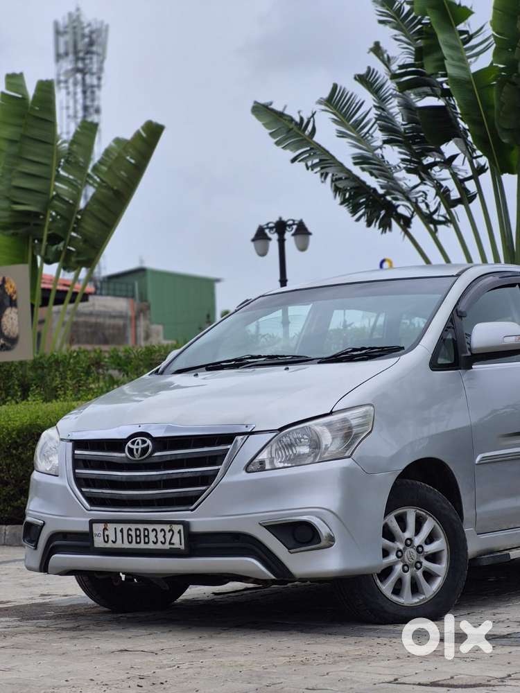 Toyota Innova 2.5 E Diesel Ms 7-seater, 2012, Diesel