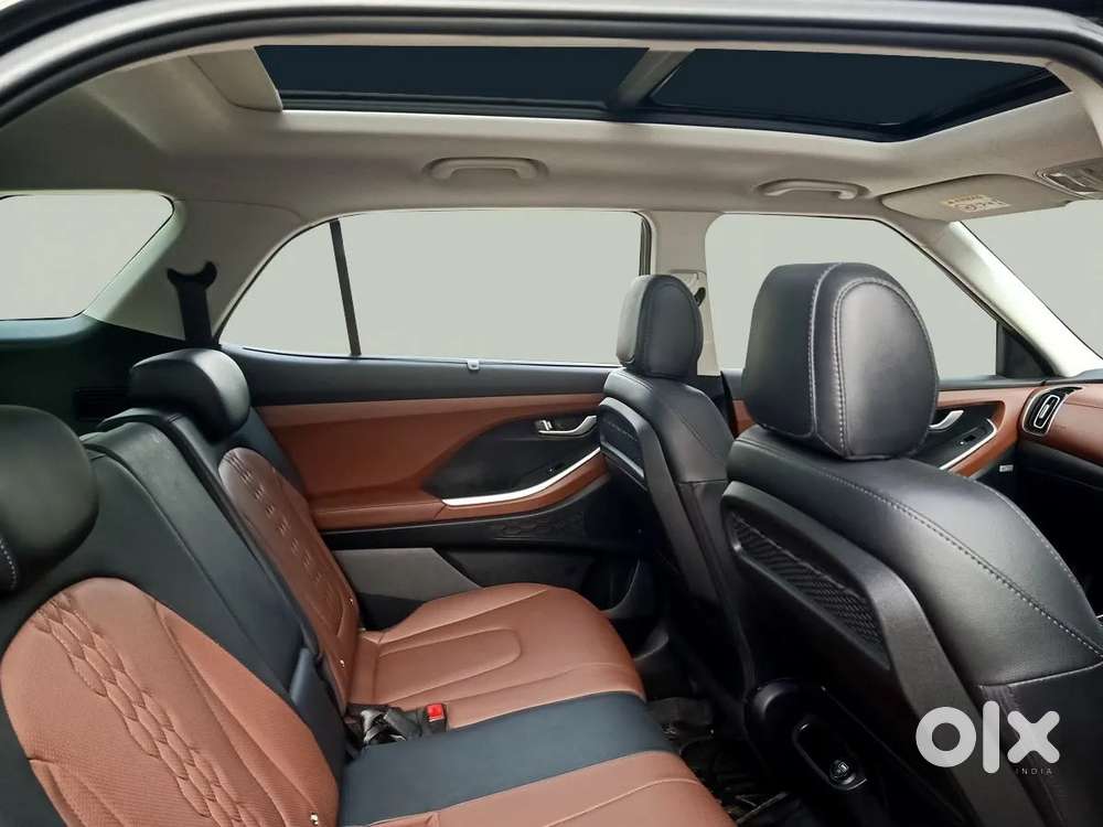 Hyundai Alcazar 1.5 Tdct Signature (o) 7s Petrol, 2024, Petrol