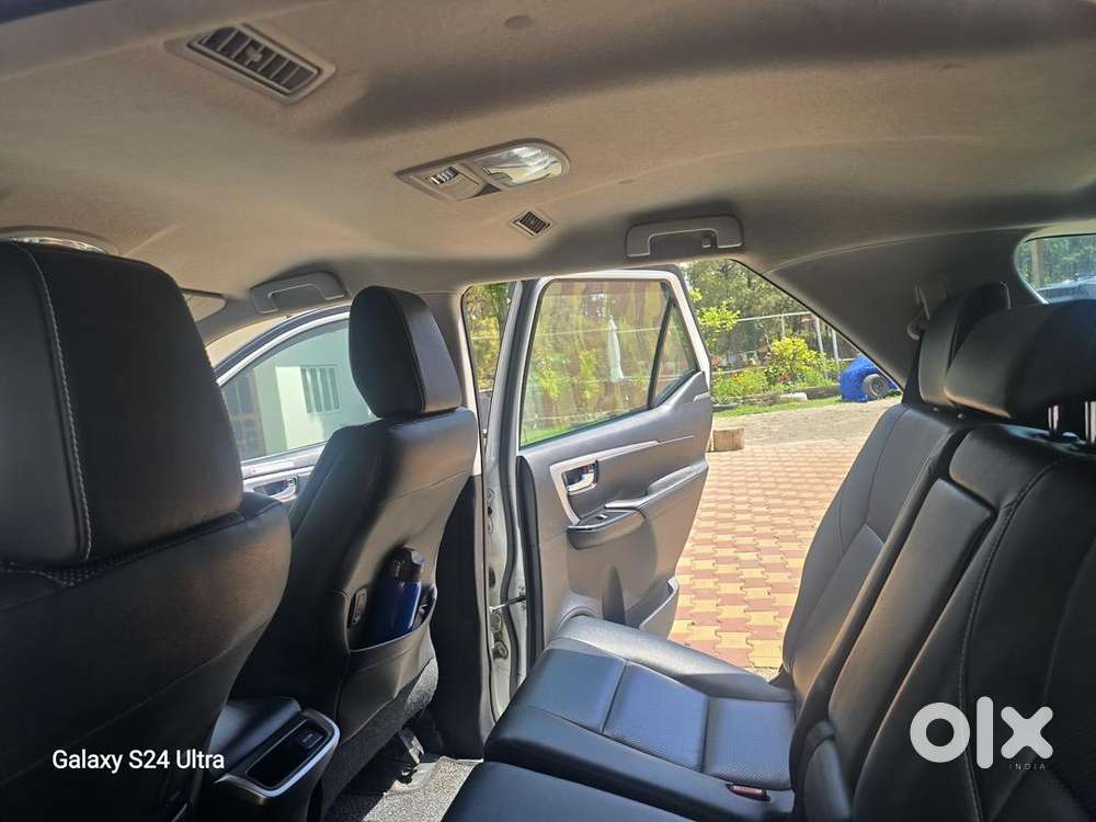 Toyota Fortuner 2023 Diesel Well Maintained