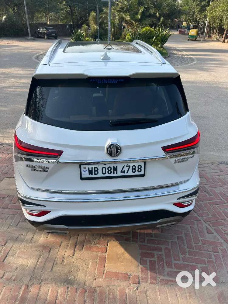 Mg Hector Plus Sharp Diesel Mt Turbo 7 Seater