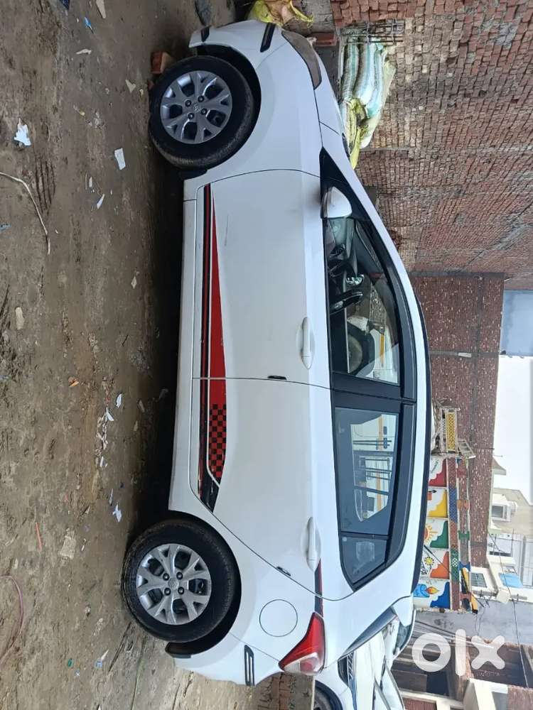 Hyundai Grand I10 Prime 2016 Cng & Hybrids Well Maintained,
