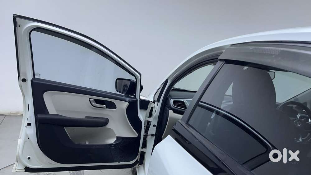 Tata Altroz 1.5 Xz Plus Diesel, 2022, Diesel