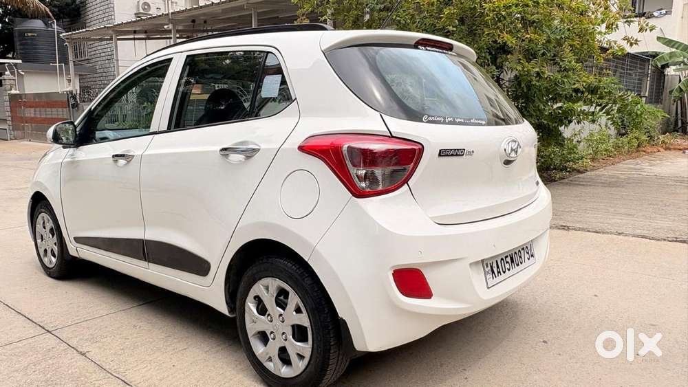 Hyundai Grand I10 Sportz 1.2 Kappa Vtvt, 2015, Petrol
