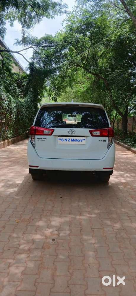 Toyota Innova Crysta [ ] 2.4 GX AT 7 STR, 2020, Diesel