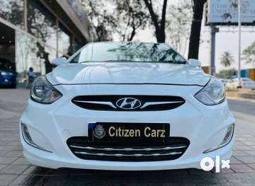 Verna deals headlight olx