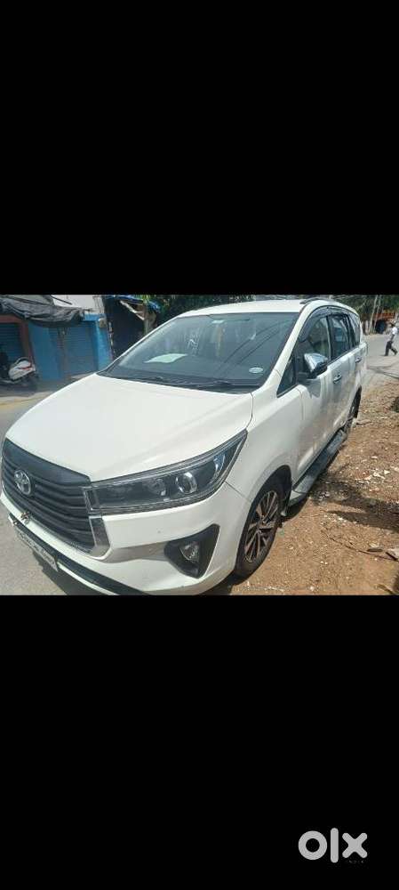 Toyota Innova Crysta [2020-ongoing] 2.7 Zx At 7 Str, 2022, Petrol