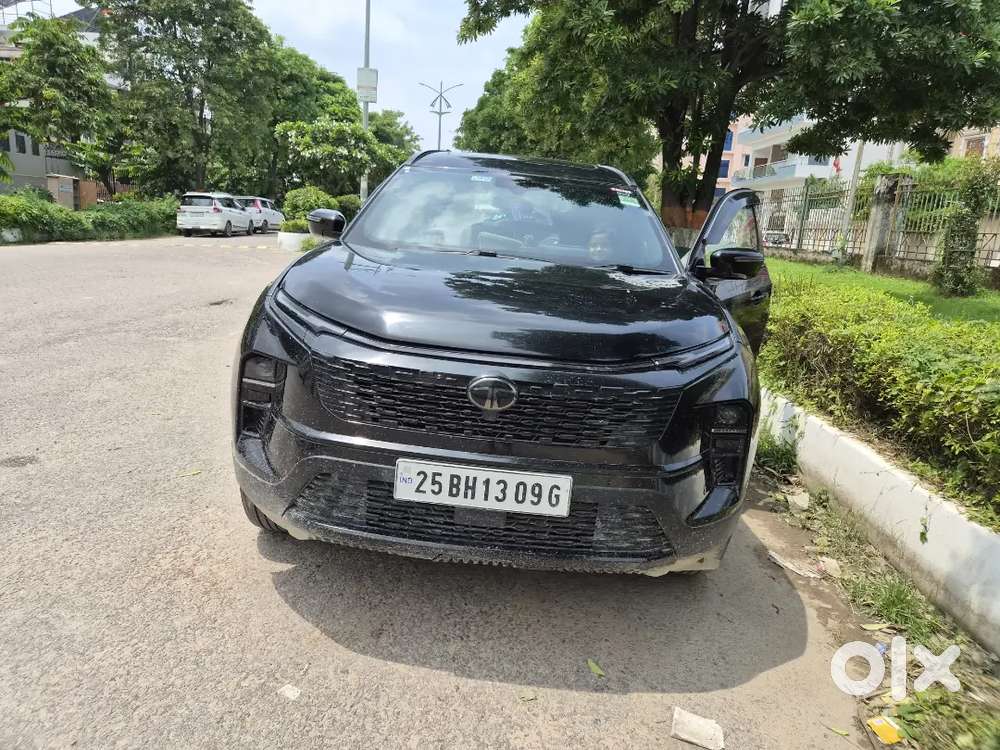 Tata Safari Pure Plus 2025 Diesel Manual