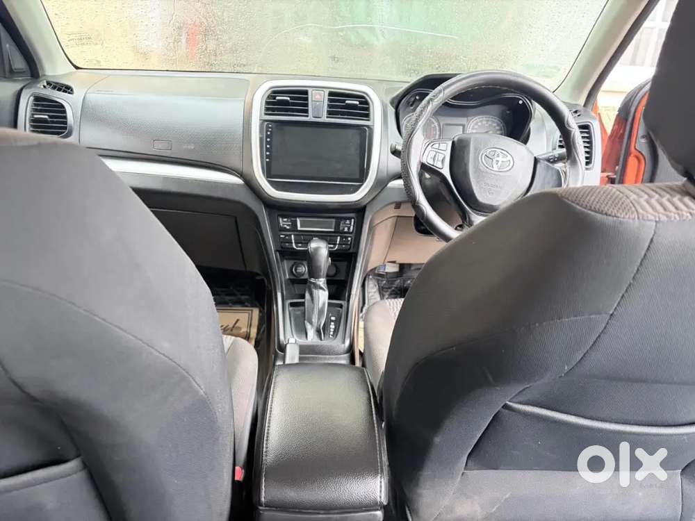 Toyota Urban Cruiser *automatic* 2021 Petrol Well Maintained
