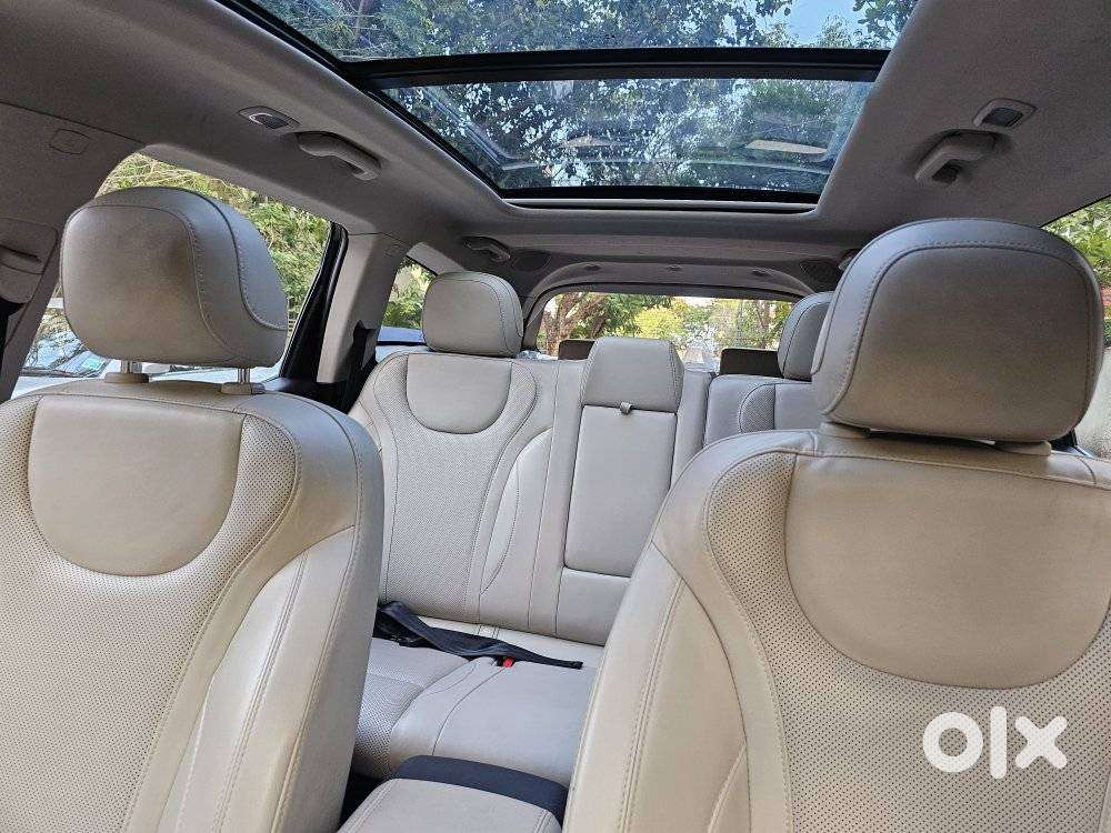 Mahindra Xuv700 2.2 Ax 7 Diesel At Luxury Pack Str, 2024, Diesel