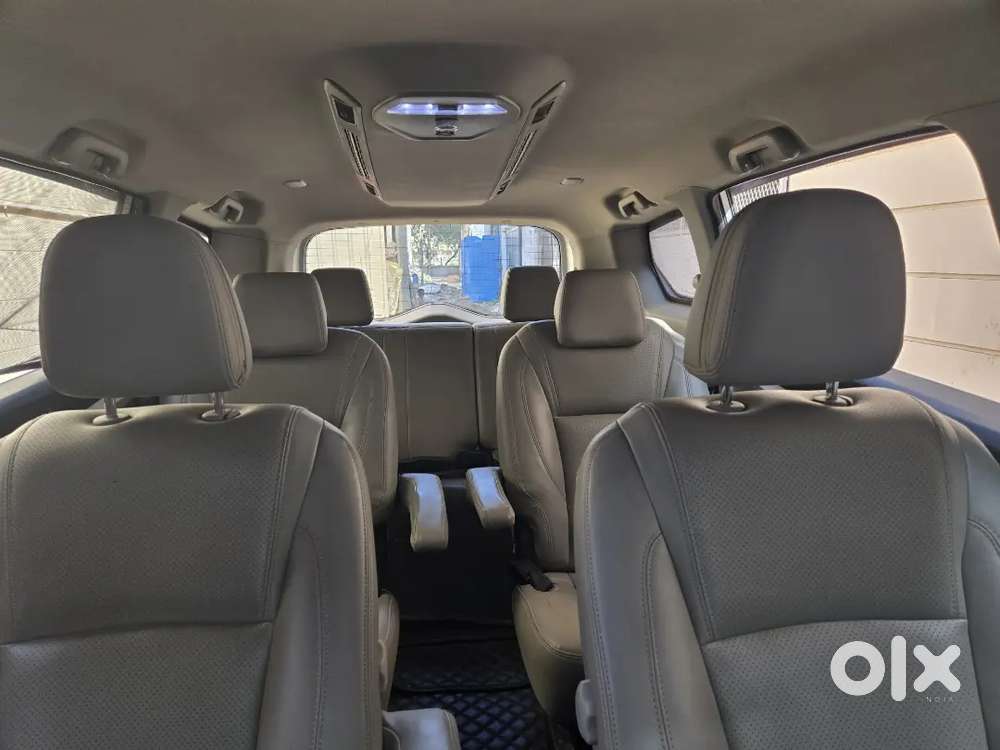 Mahindra Marazzo Diesel 2018