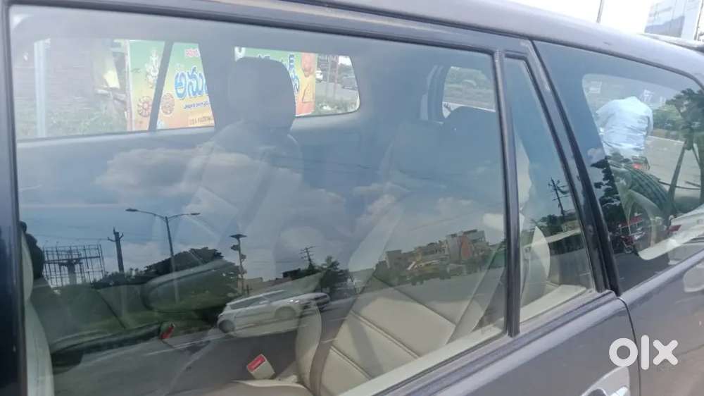 Toyota Innova 2010 Diesel Well Maintained