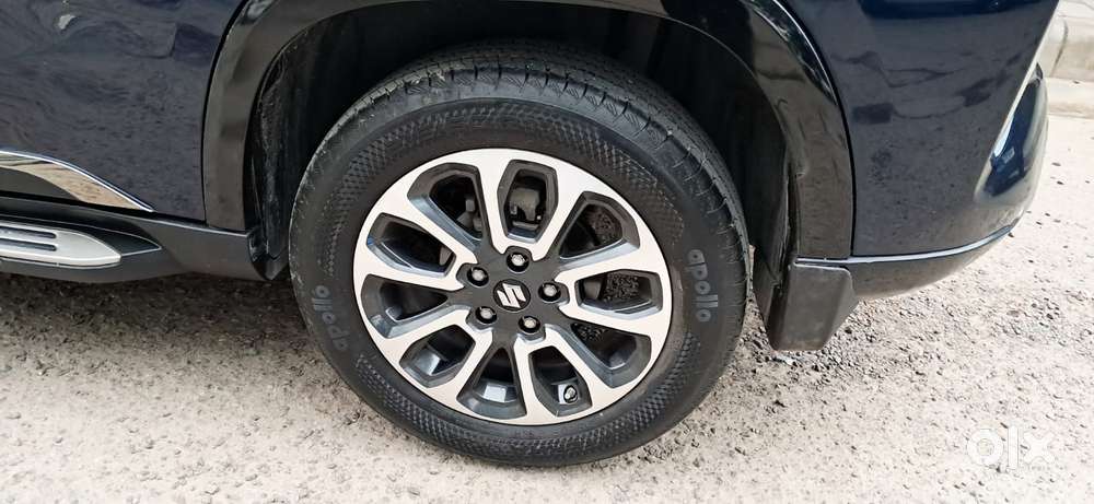 Maruti Suzuki Grand Vitara 1.5 Alpha Plus Intelligent Hybrid Ecvt, 2..