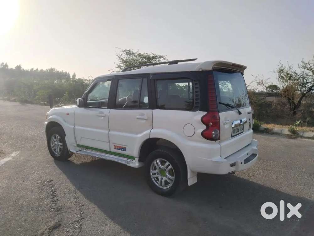 Mahindra Scorpio