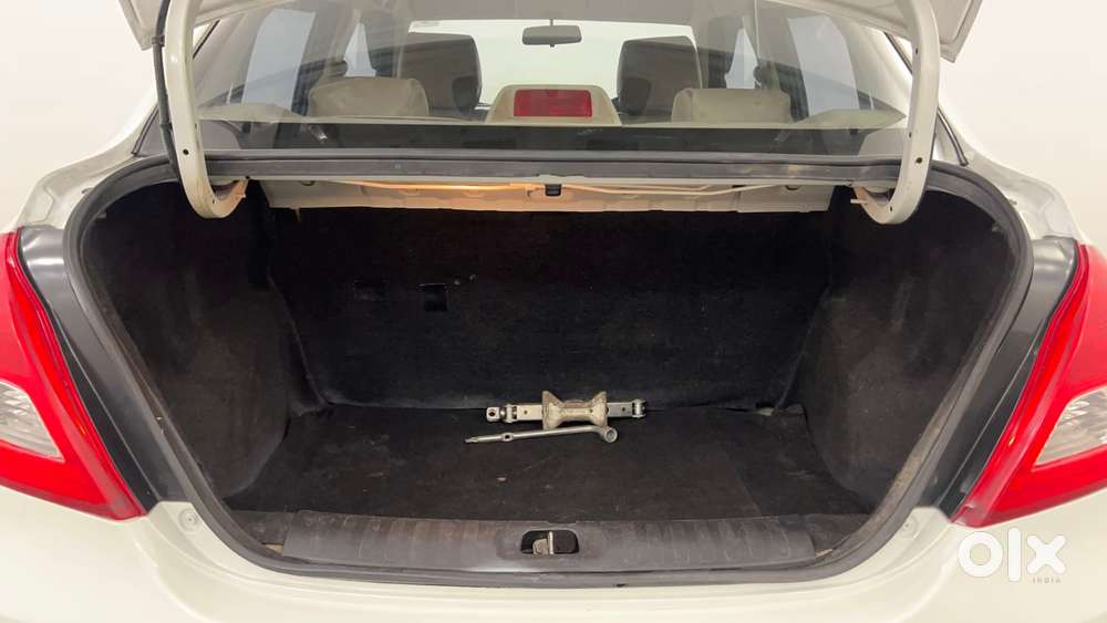 Maruti Suzuki Swift Dzire 1.3 Vxi, 2014, Petrol