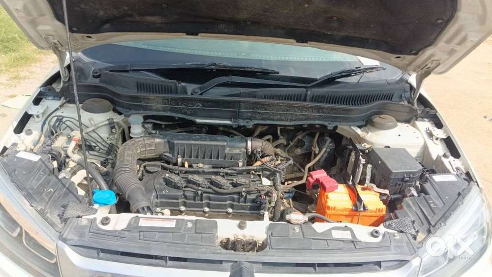Maruti Suzuki Brezza Vxi At, 2022, Petrol