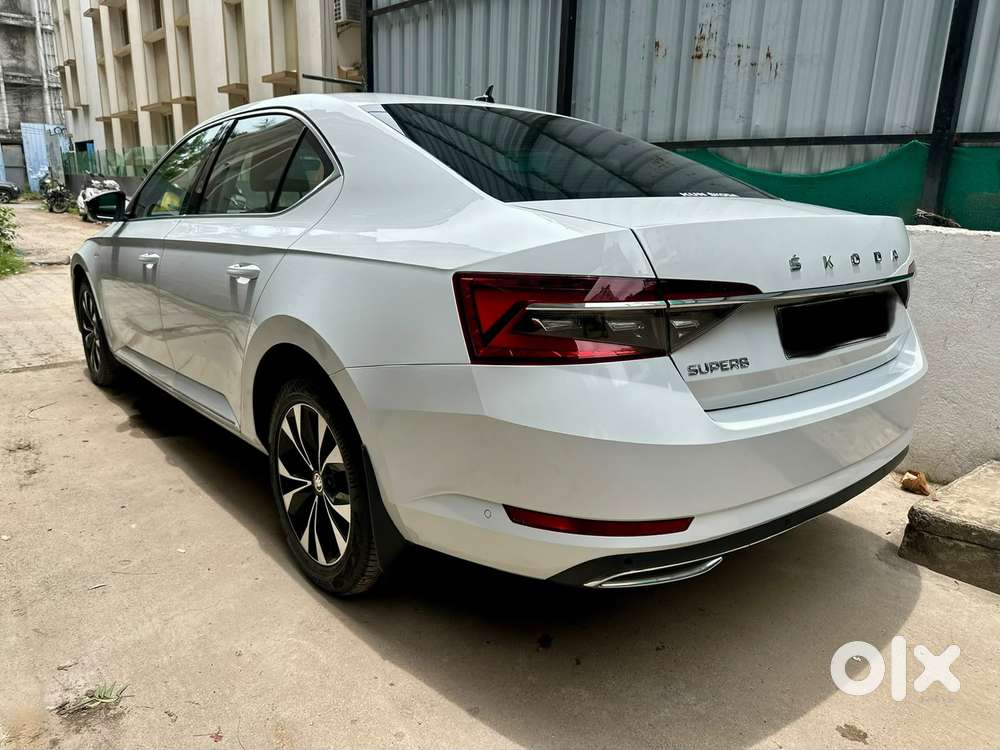 Skoda Superb 2.0 L&k Tsi At, 2021, Petrol