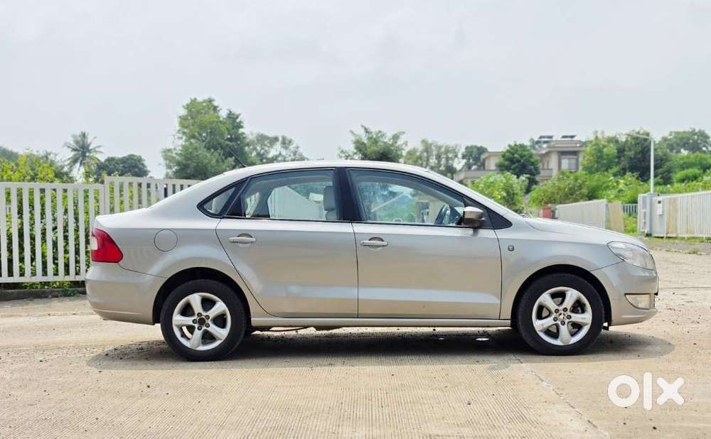 Skoda Rapid 1.6 Tdi Elegance, 2014, Diesel