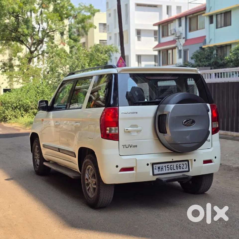 Mahindra Tuv 300 T10, 2018, Diesel