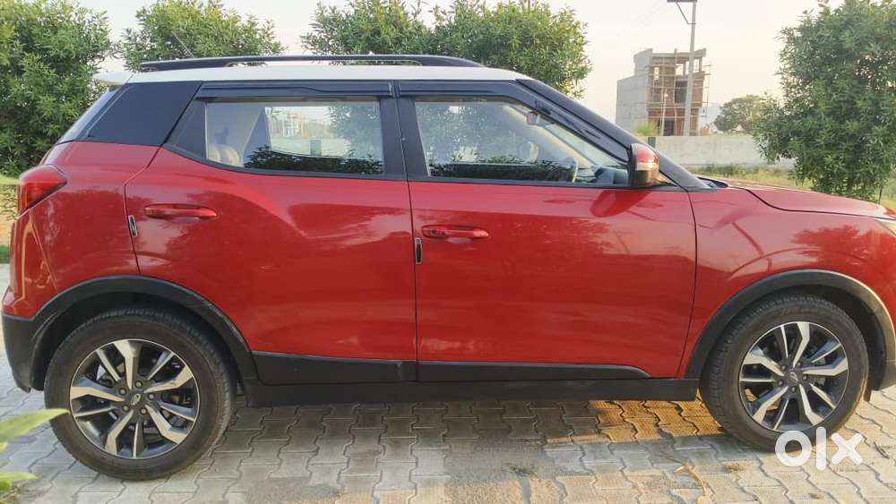 Mahindra Xuv300 W8 Option Dual Tone Diesel, 2021, Diesel