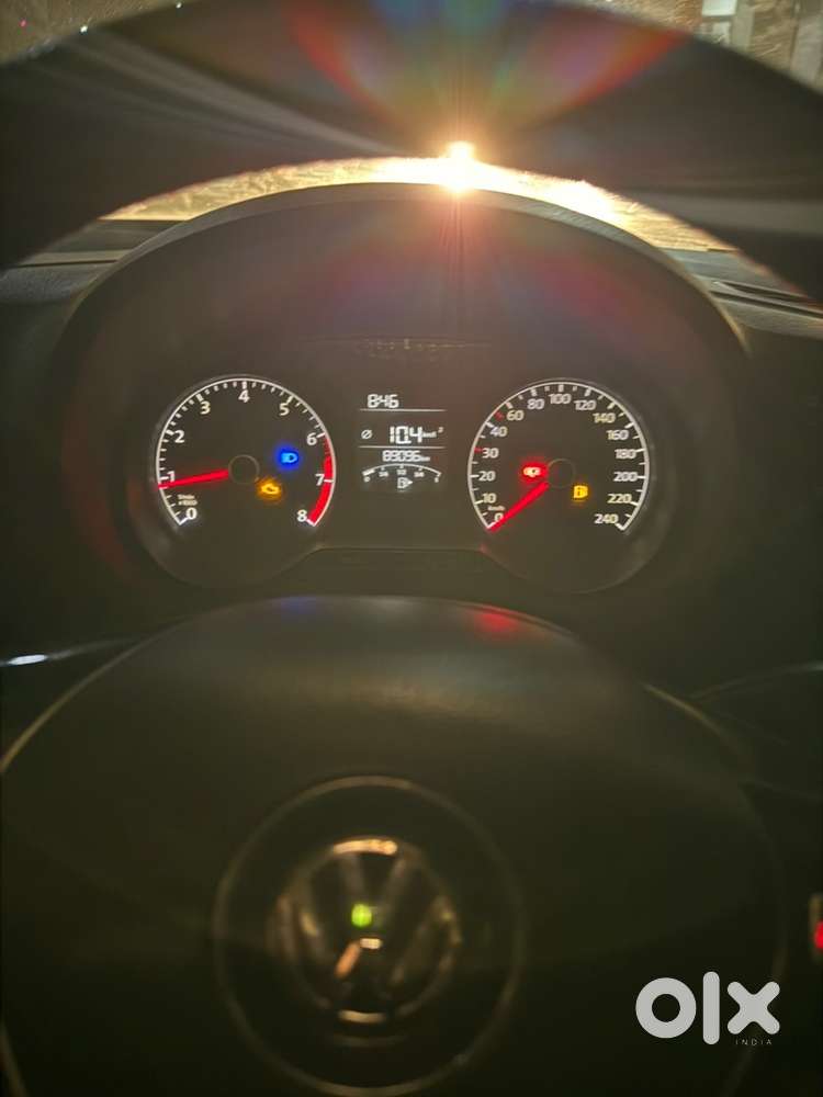 Volkswagen Polo Petrol Manual 2014