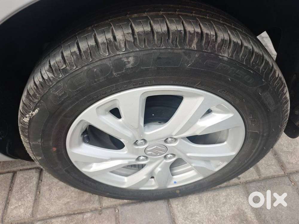 Maruti Suzuki Swift Amt Vvt Zxi, 2025, Petrol