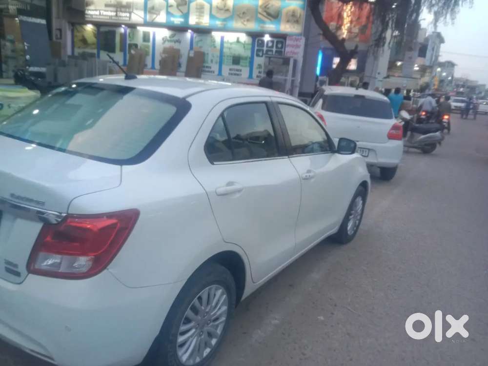 Maruti Suzuki Dzire Zdi Amt, 2017, Diesel