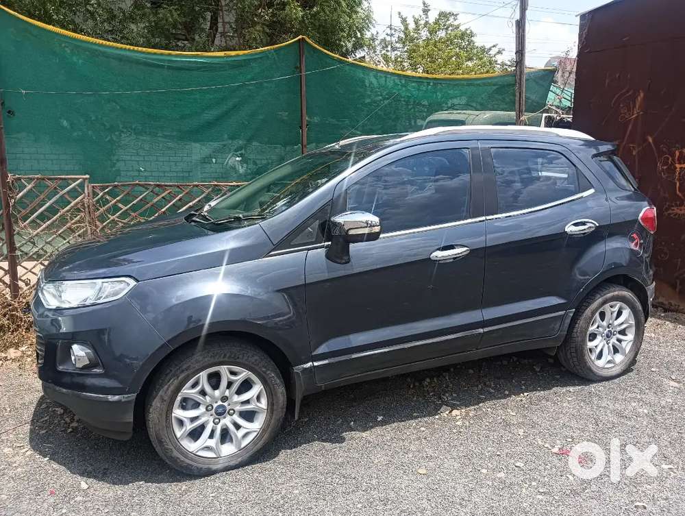 2013 Ecosport Button Start Titanium Petrol Turbo 128000 Km Driven