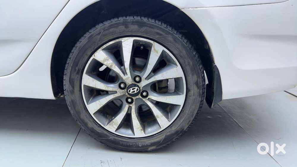 Hyundai Verna Sx Crdi At, 2014, Diesel