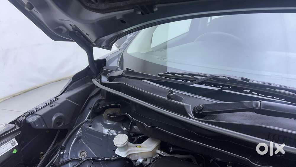 Maruti Suzuki Xl6 1.5 Zeta Mt, 2023, Petrol
