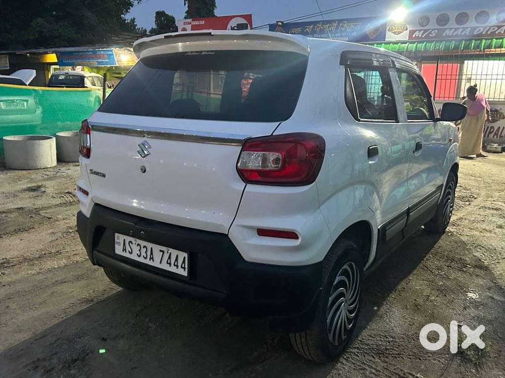 Maruti Suzuki S-presso Vxi, 2023, Petrol