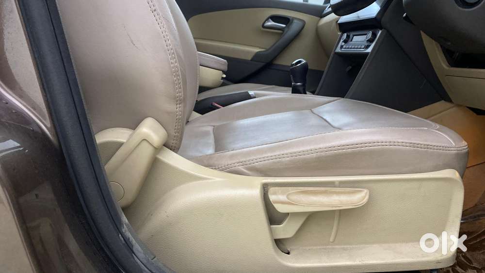 Volkswagen Vento 1.6 Highline, 2015, Petrol