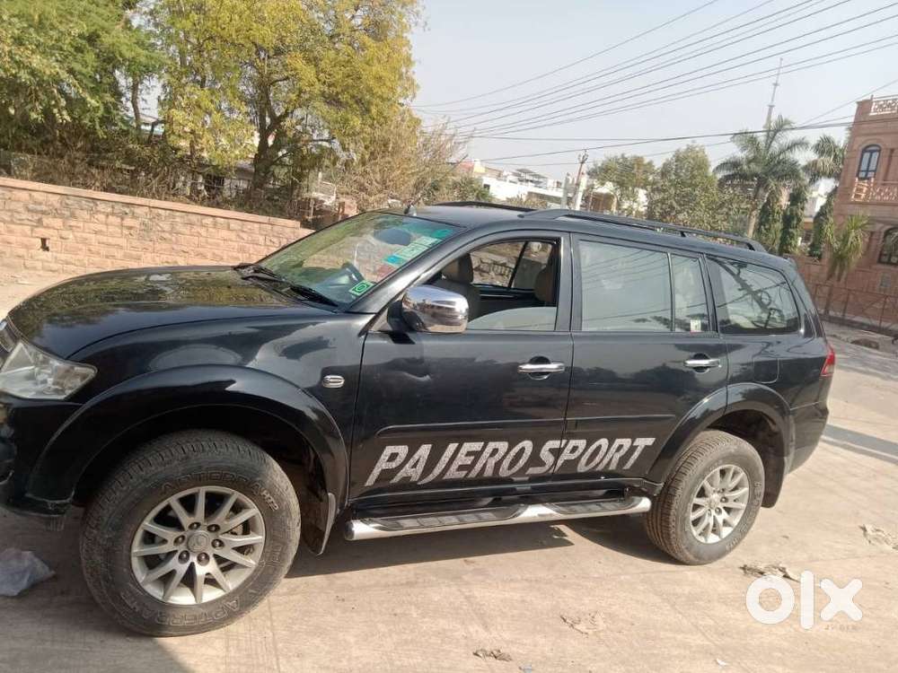 Mitsubishi Pajero Sport 2.5 Automatic, 2015, Diesel