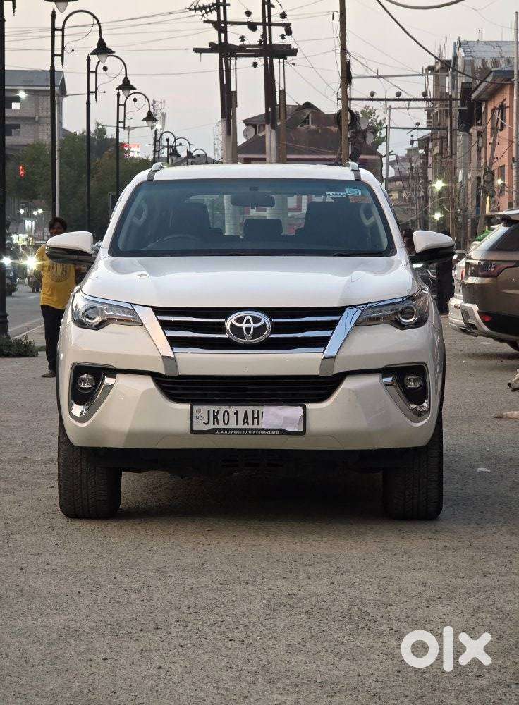 Toyota Fortuner 4x2 At 2.8 Diesel, 2018, Diesel