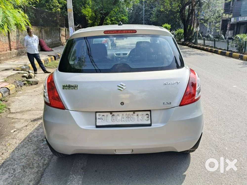 Maruti Suzuki Swift Lxi Option, 2015, Petrol