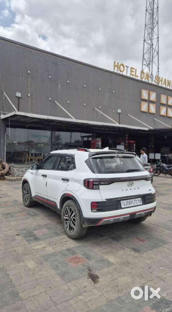 Hyundai Venue N Line 1.0 N8 Turbo Dct, 2023, Petrol