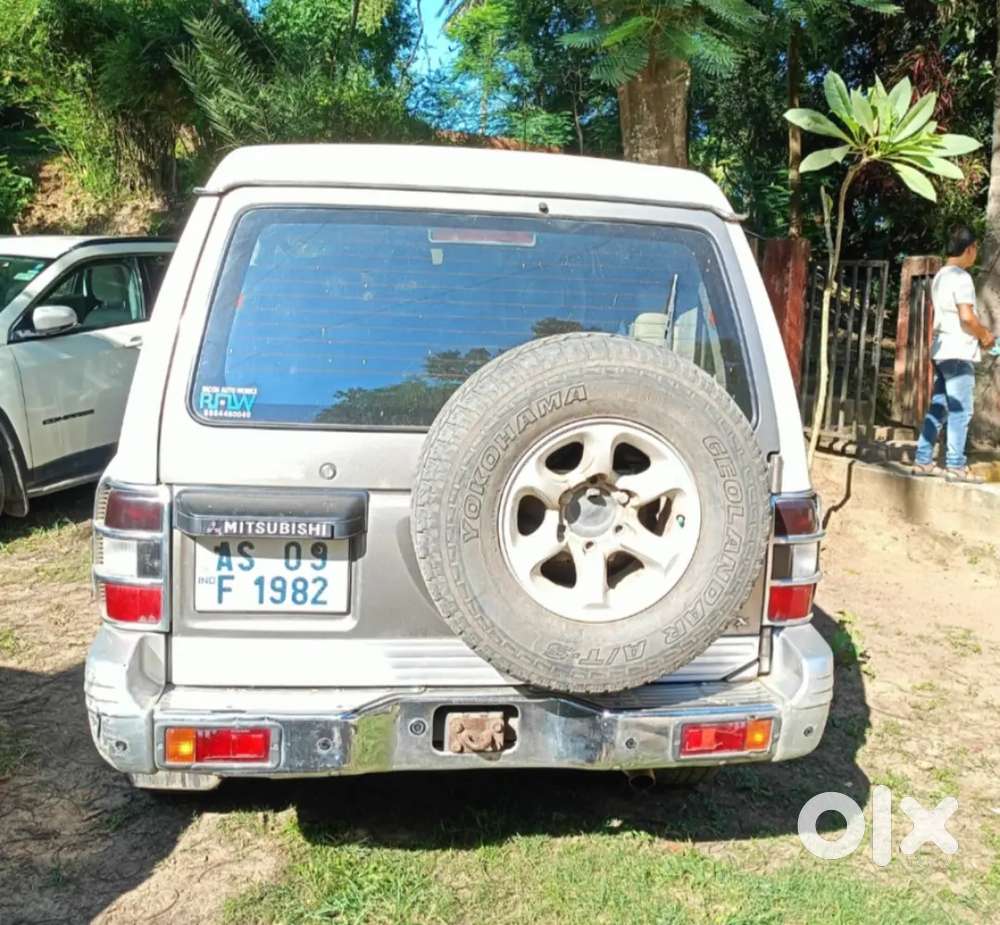 Mitsubishi Pajero Sport 2009 Diesel 96000 Km Driven