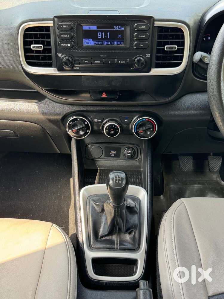 Hyundai Venue S, 2020, Petrol