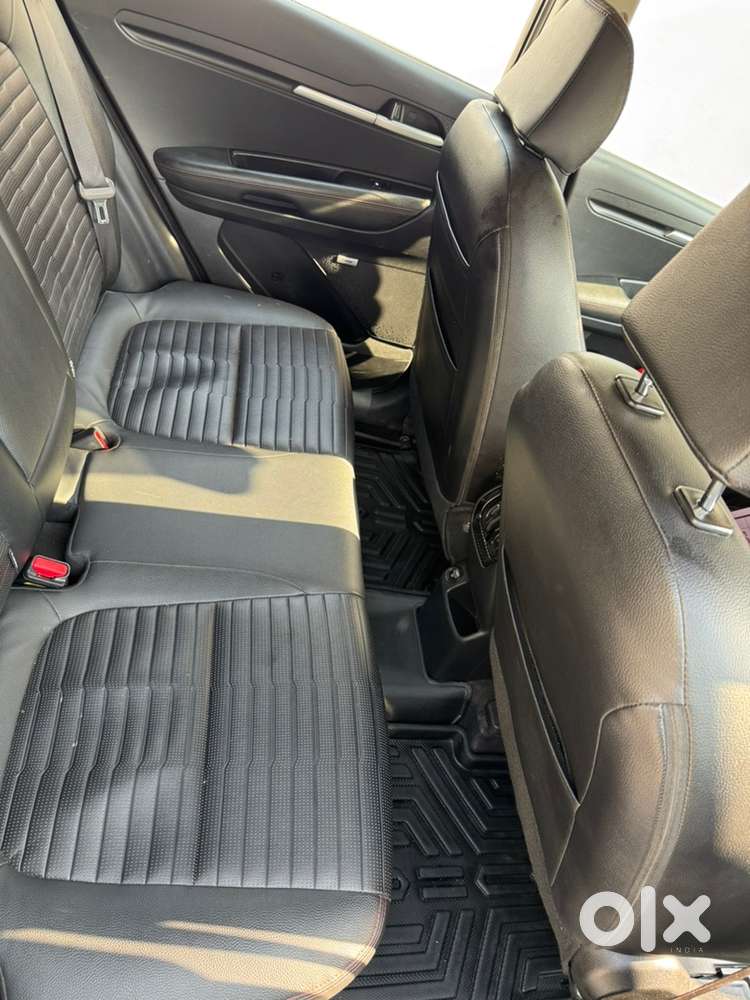 Kia Petrol Automatic 2021
