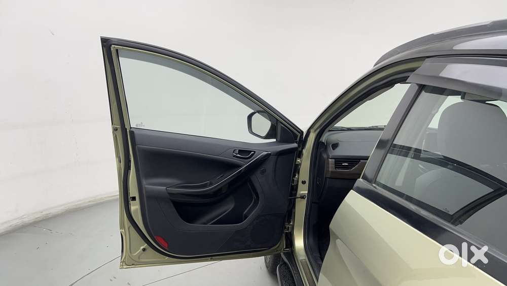 Tata Nexon 1.5 Revotorq Xza Plus Kaziranga, 2023, Petrol