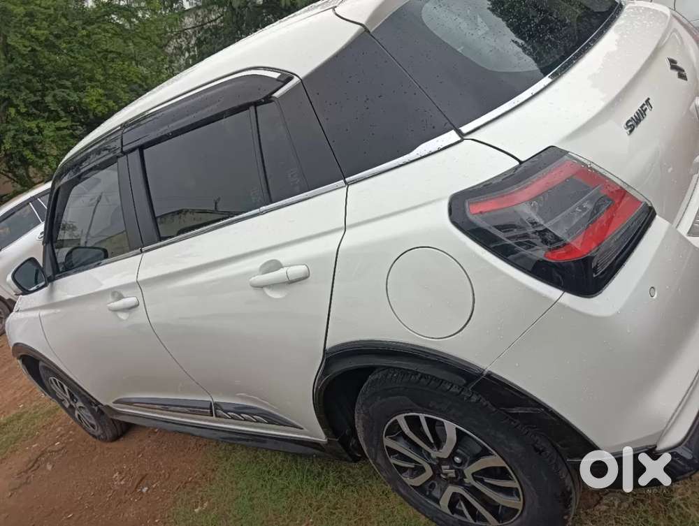 Maruti Suzuki Swift Vxi, 2025, Petrol