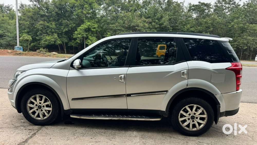Mahindra Xuv500 W6 2018 Diesel 99300 Km Driven
