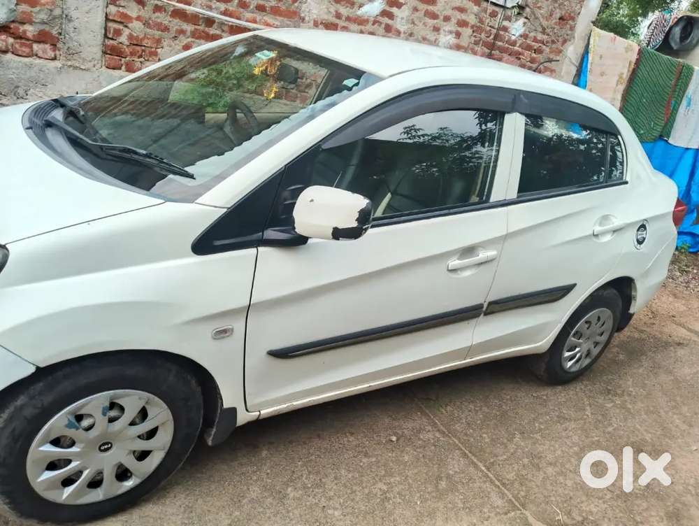 Honda Amaze Diesel 2016 With 180000 Km