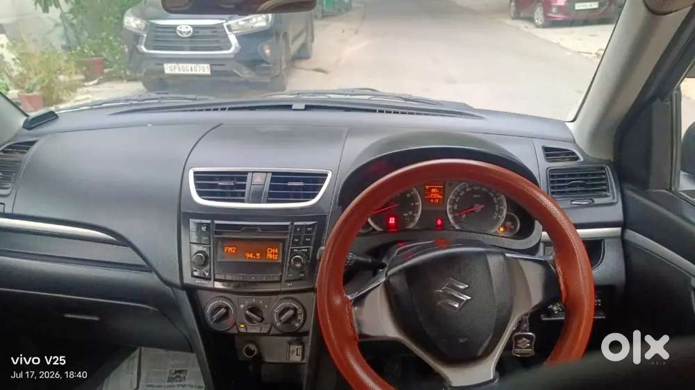 Maruti Swift Vxi 2015 Cng First Owner