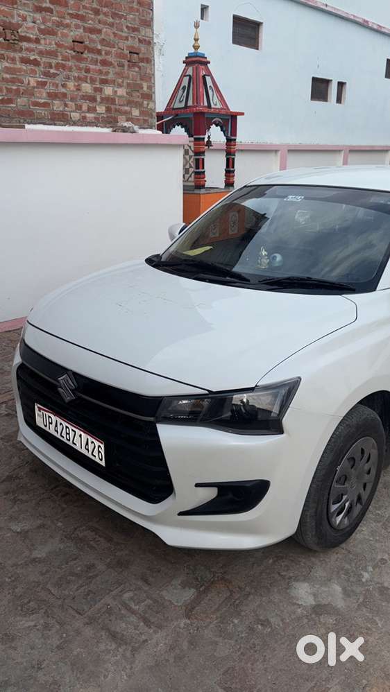Maruti Suzuki Dzire Petrol Manual 2025