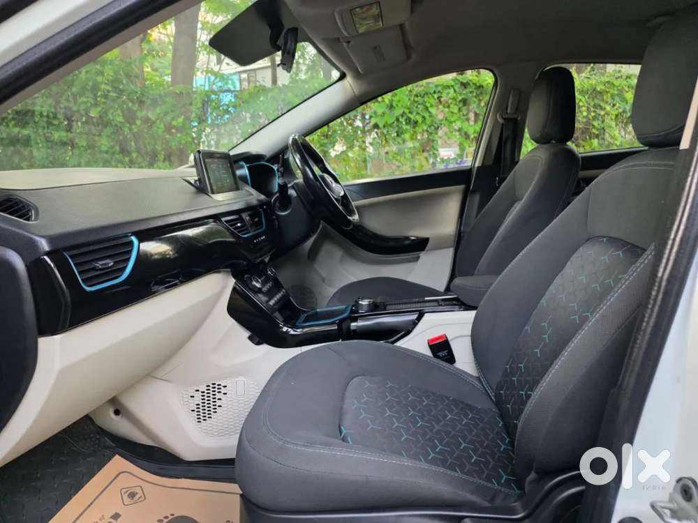 Tata Nexon Ev Xz Plus, 2022, Electric