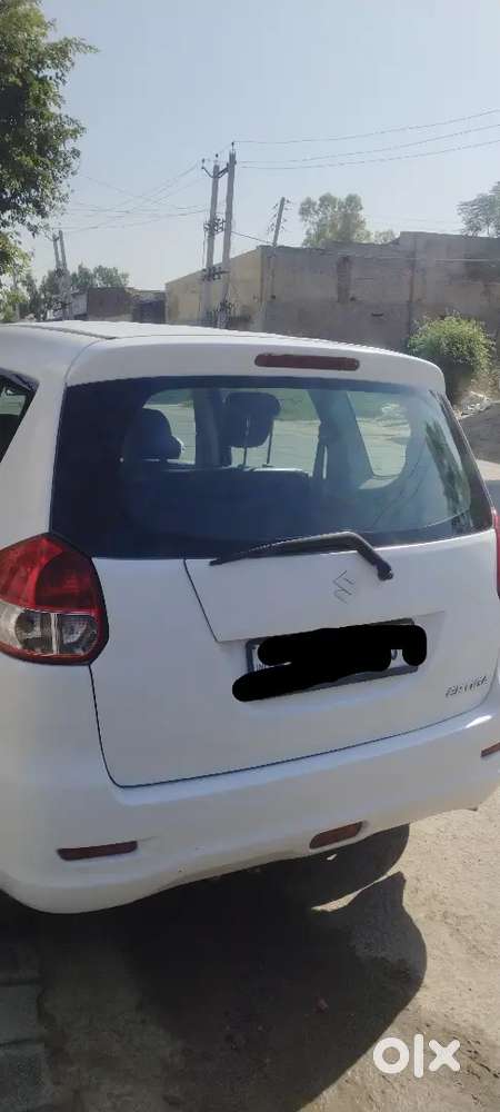 Maruti Suzuki Ertiga Vdi 2013