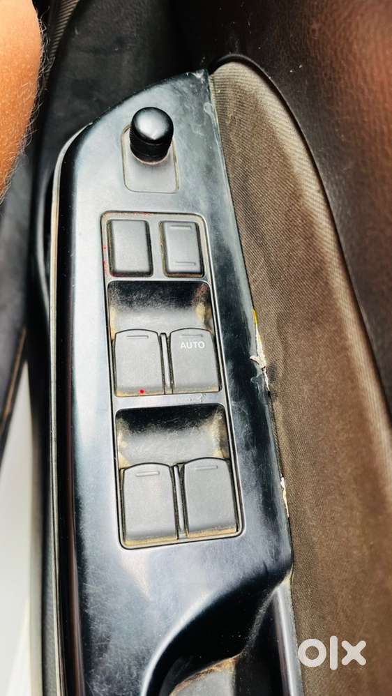 Maruti Suzuki Swift 2012 Diesel 110003 Km Driven