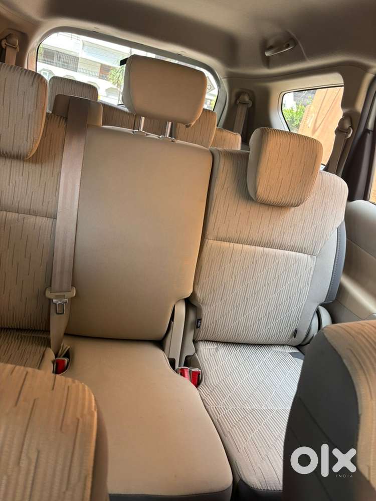 Maruti Ertiga Zxi 2025