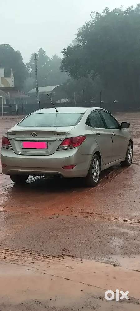 Hyundai Verna 1.6 Sx 2012