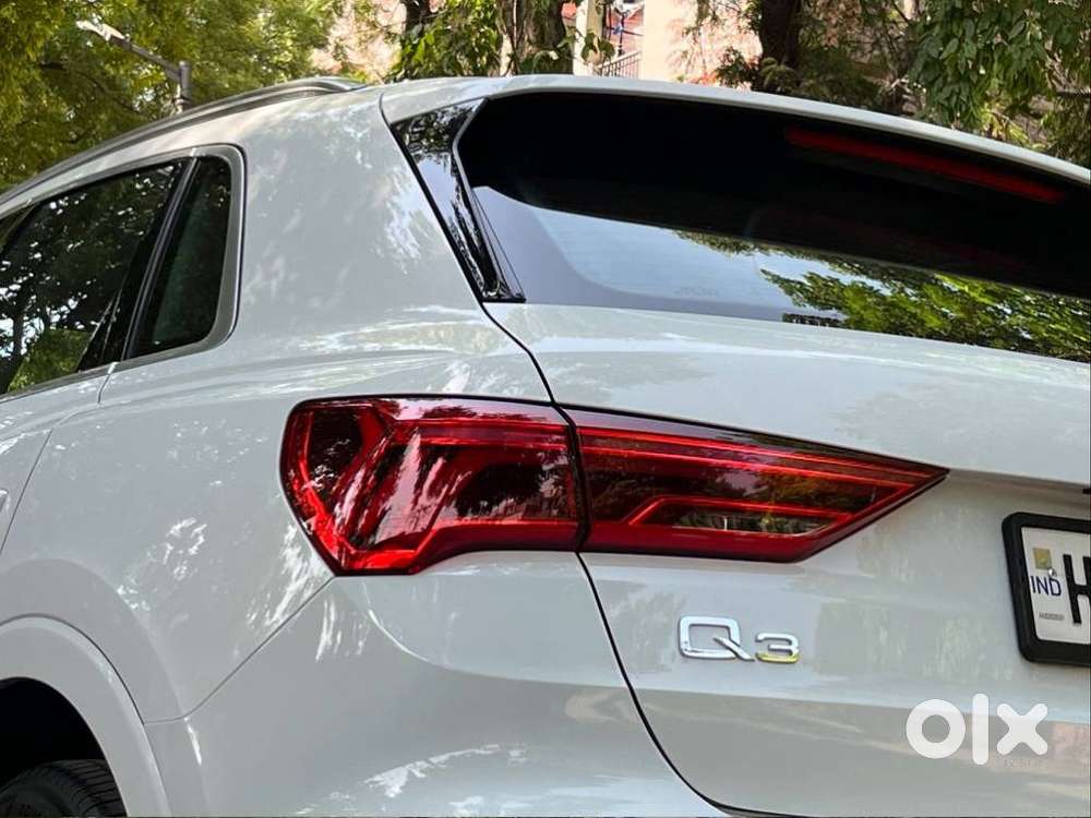 Audi Q3 40 Tfsi Premium Plus, 2023, Petrol